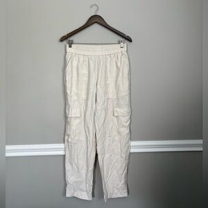 Women’s Off-White Linen Blend Cargo Pants with Stretchy Waistband | Size M